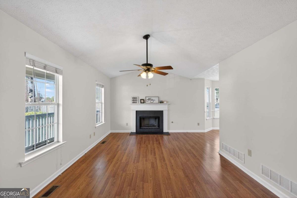 1922 Seals Road Dallas - Photo 6