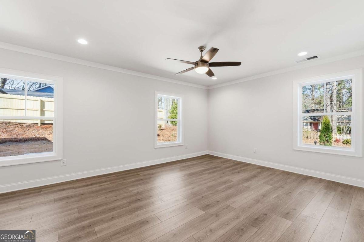 719 Helen Street Marietta - Photo 10