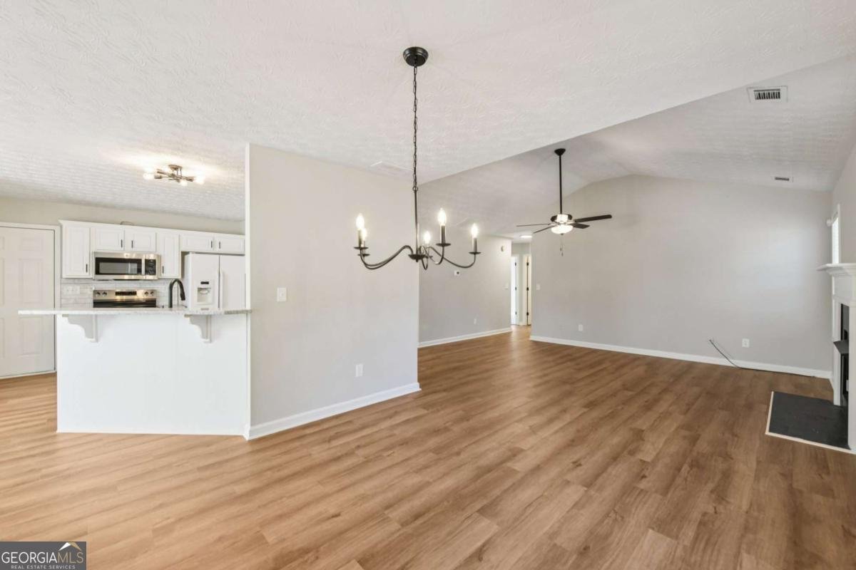 7091 Greenridge Drive Loganville - Photo 11