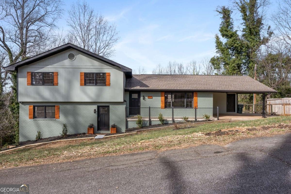 169 Esta Street Cornelia - Photo 1