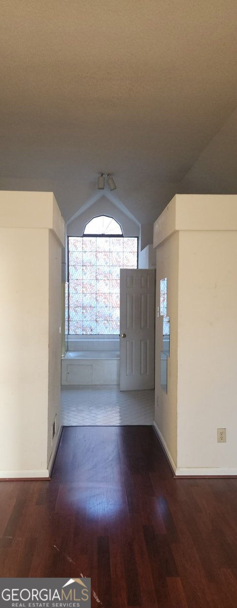 6803 Yorkdale Court Lithonia - Photo 7