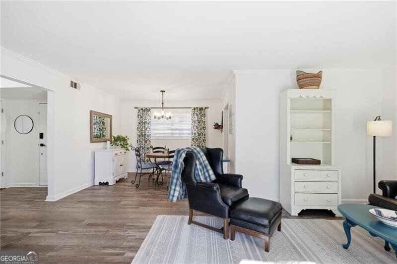 311 Peachtree Hills Avenue Atlanta - Photo 7