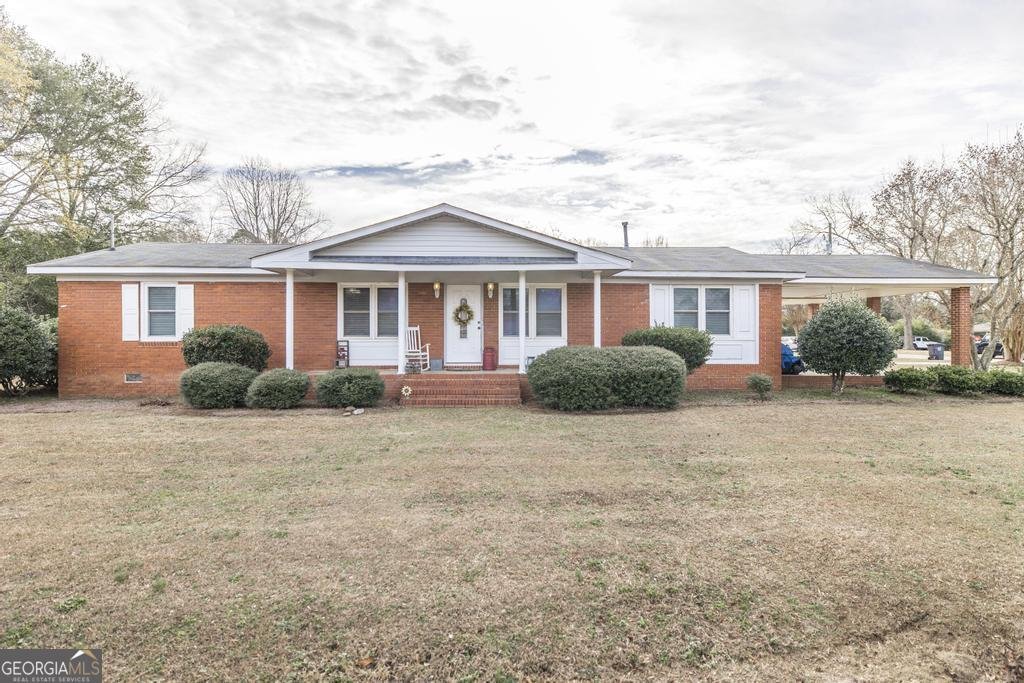 188 Lewis Street Cochran - Photo 1