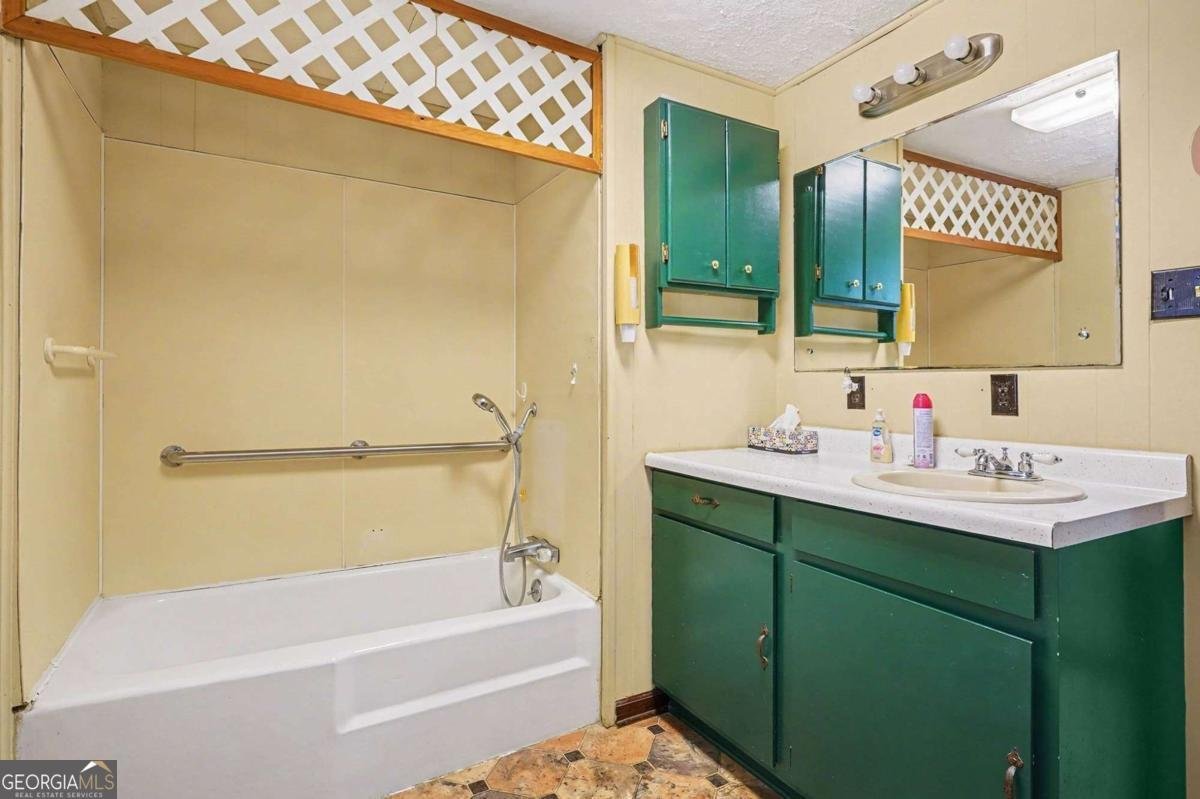 123 Cowan Road Covington - Photo 18