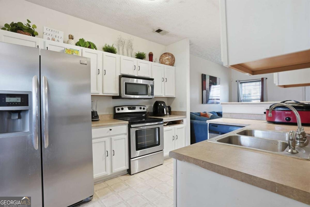 6396 Ellenwood Drive Rex - Photo 10