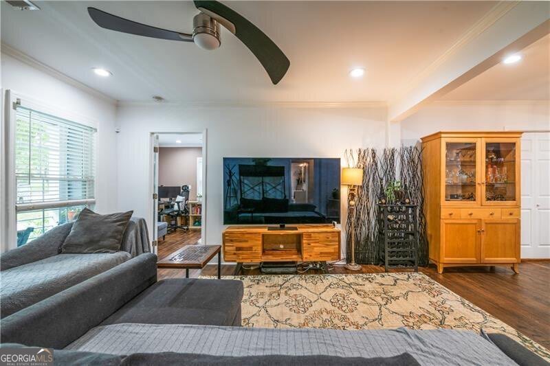 1760 Rogers Avenue Atlanta - Photo 8