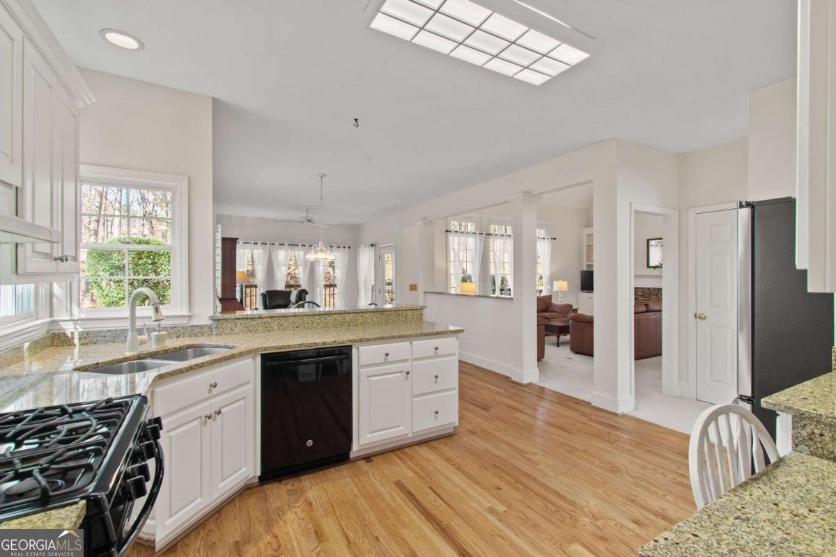 2330 Bexford View Cumming - Photo 18