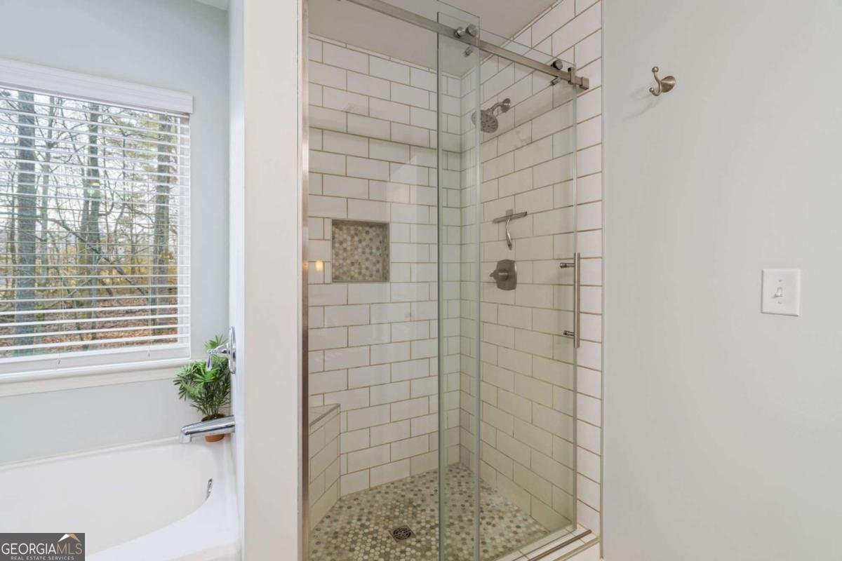 2399 Whispering Drive Kennesaw - Photo 19