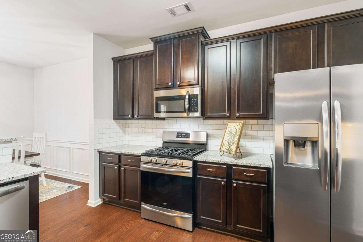 2399 Whispering Drive Kennesaw - Photo 9