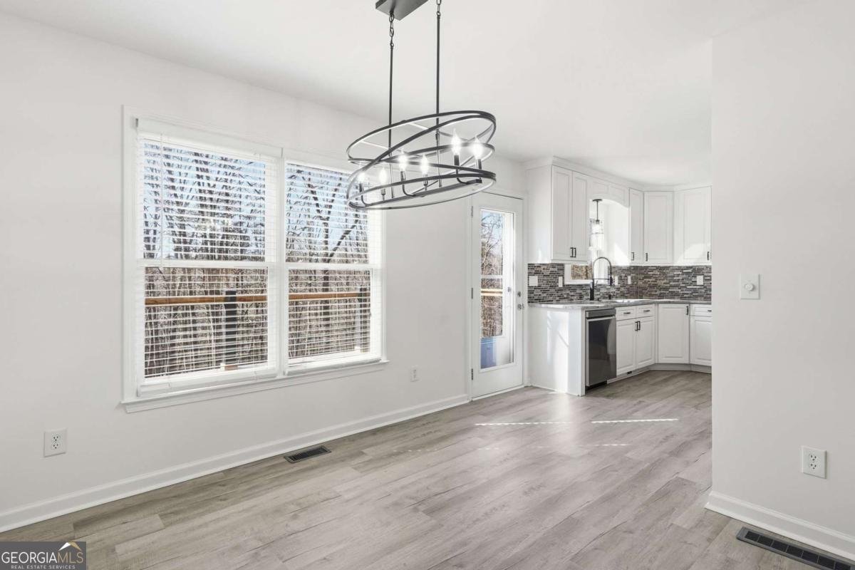 432 Barrel Way Ball Ground - Photo 8