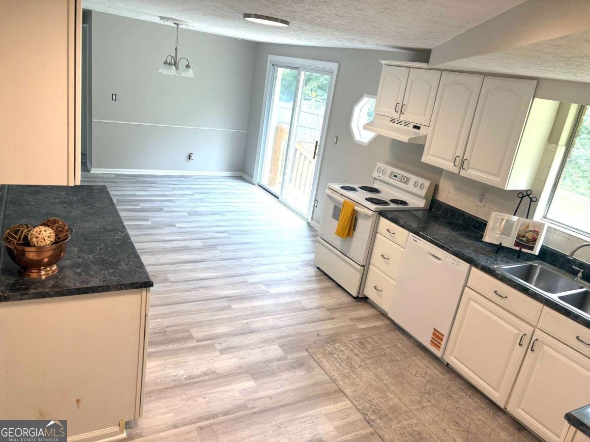 6045 Bear Drive Douglasville - Photo 10