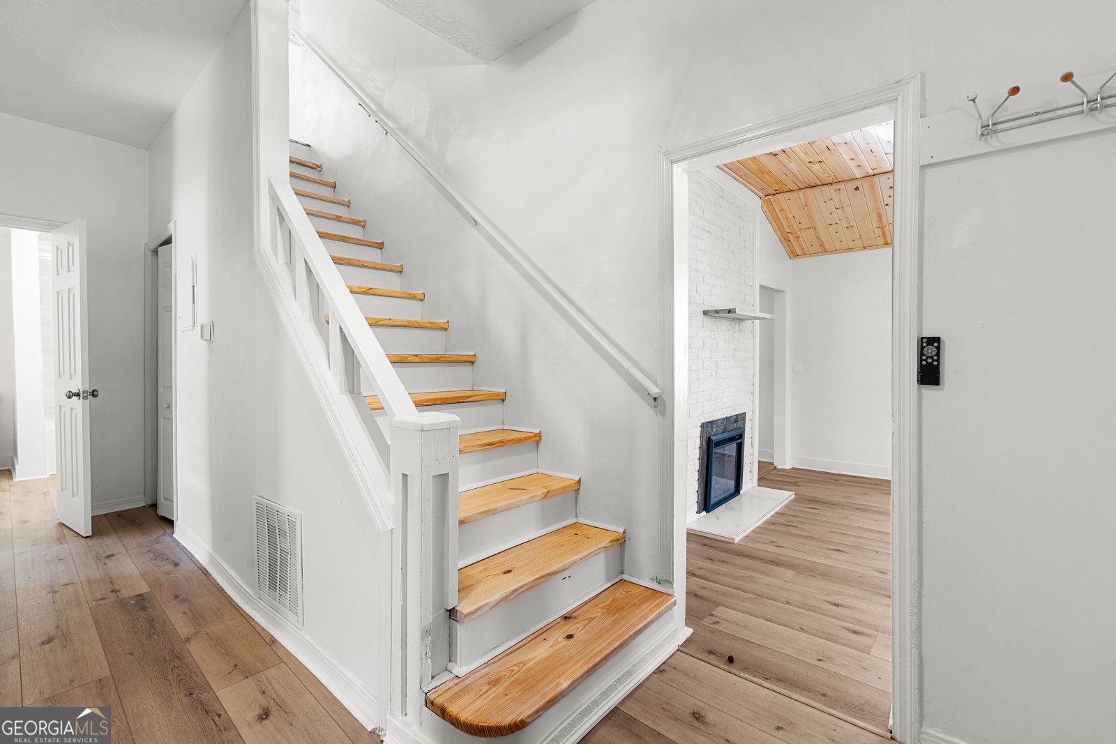 8211 Colquitt Street Douglasville - Photo 24