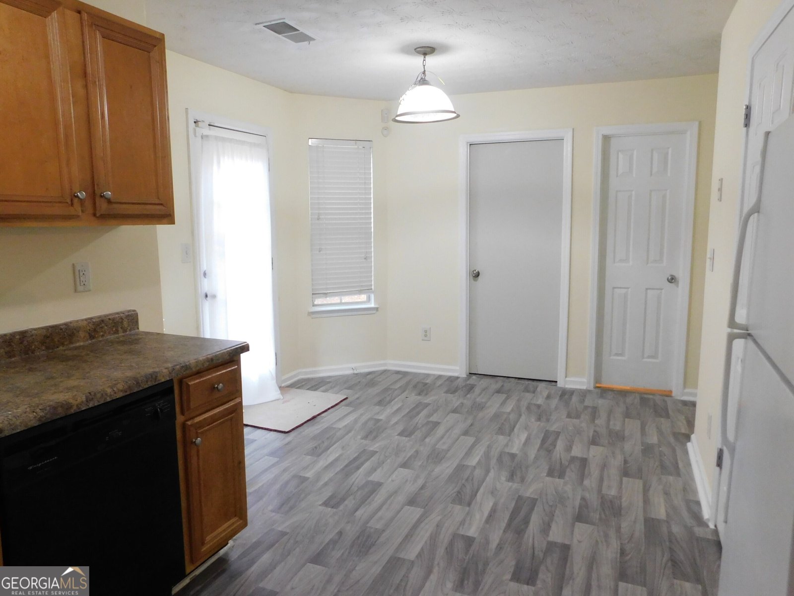 225 Laura Circle College Park - Photo 20