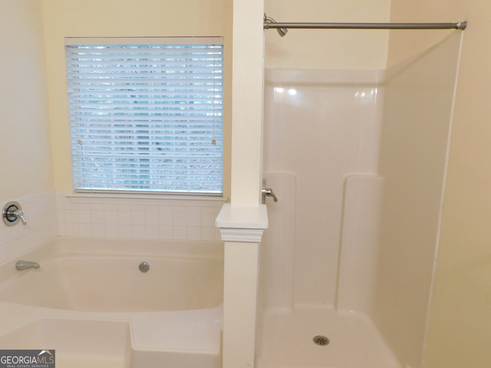 225 Laura Circle College Park - Photo 6