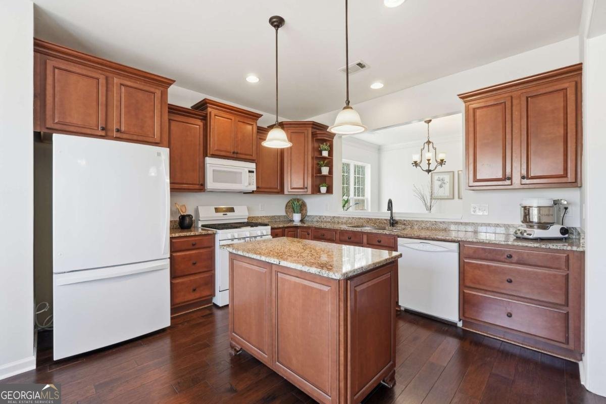 6420 Rover Court Cumming - Photo 10