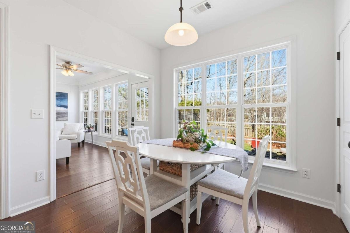 6420 Rover Court Cumming - Photo 12