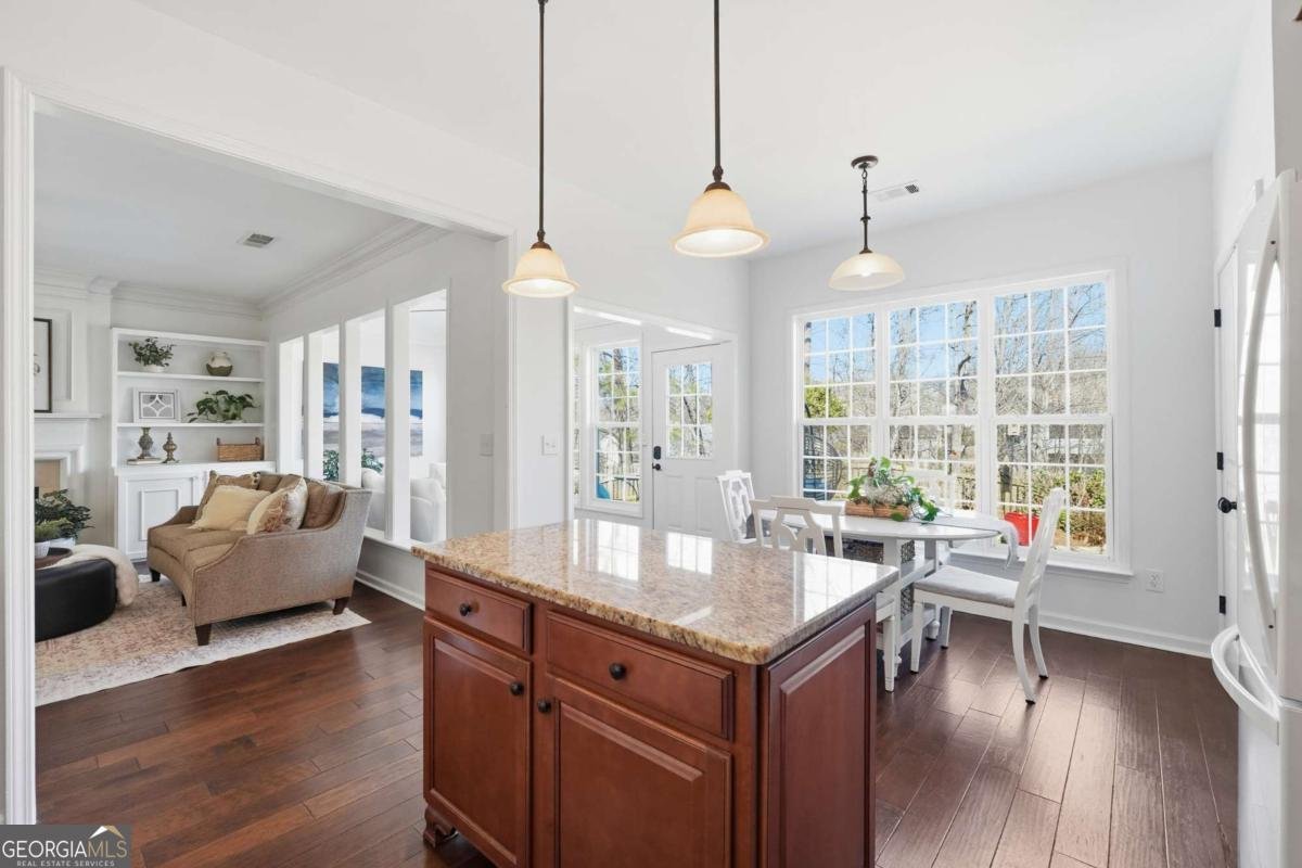 6420 Rover Court Cumming - Photo 8