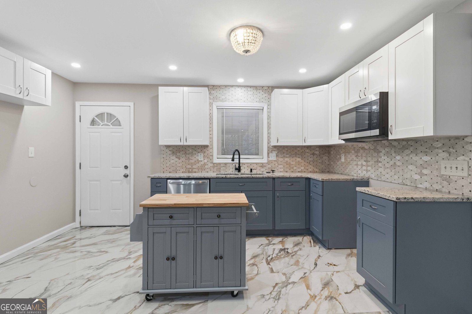 2953 MEADOWVIEW Drive Atlanta - Photo 13