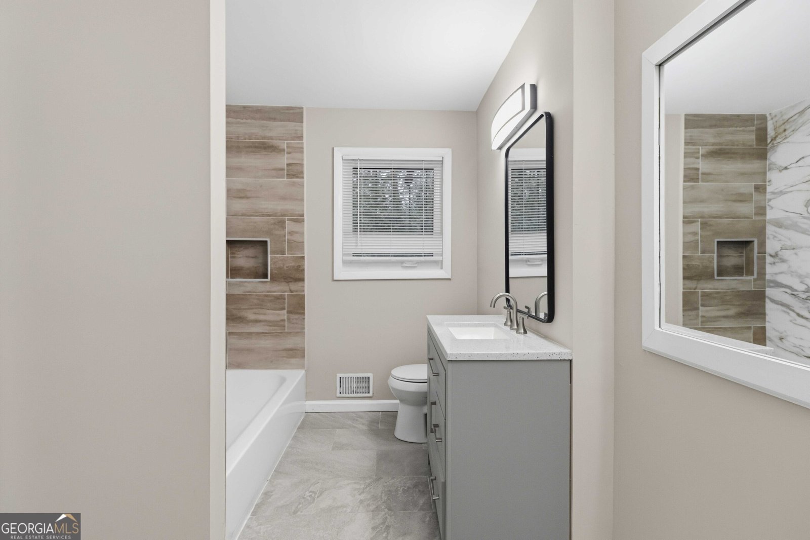 2953 MEADOWVIEW Drive Atlanta - Photo 18