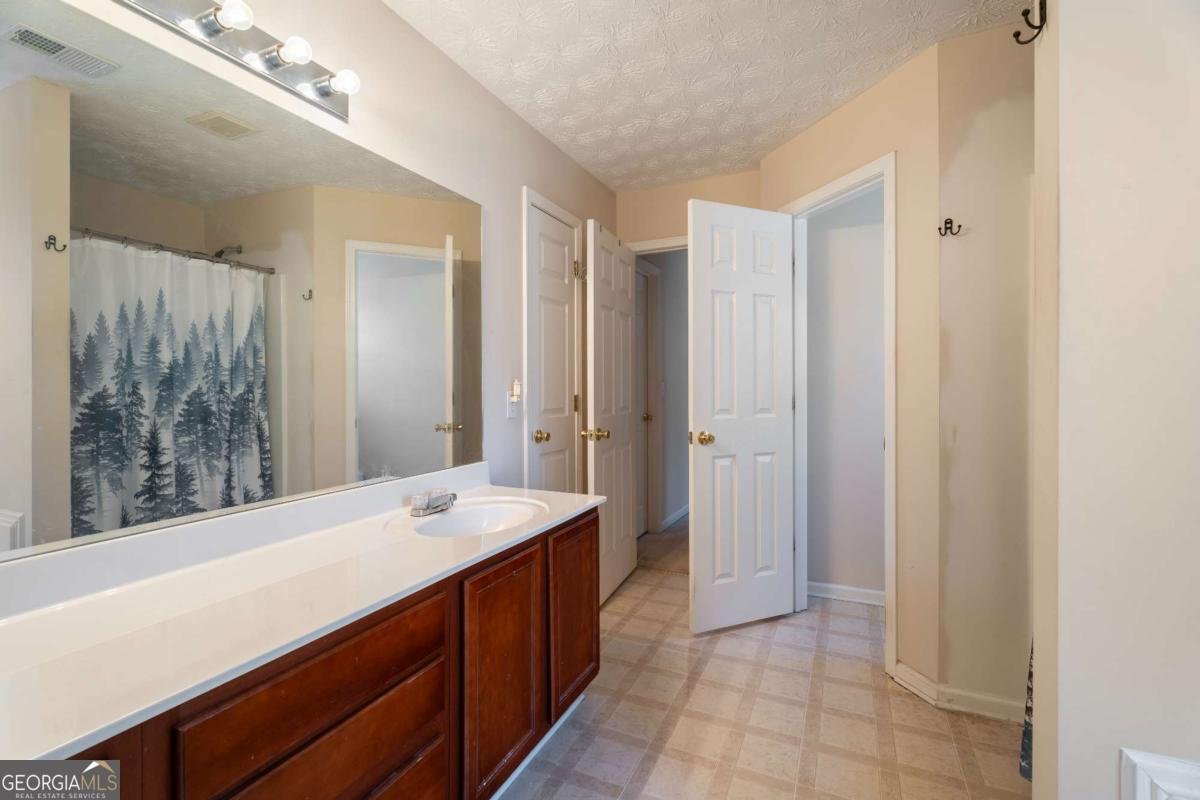 7270 Litany Court Flowery Branch - Photo 31