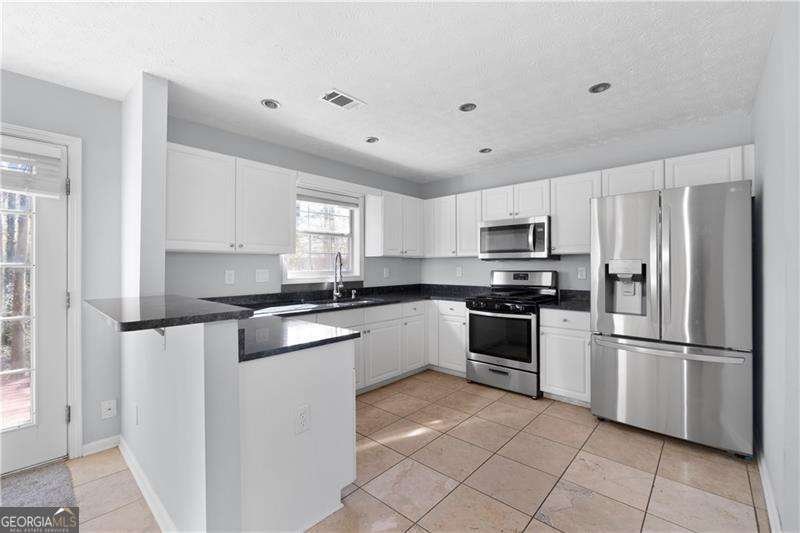 4240 Berkeley Mill Lane Duluth - Photo 10