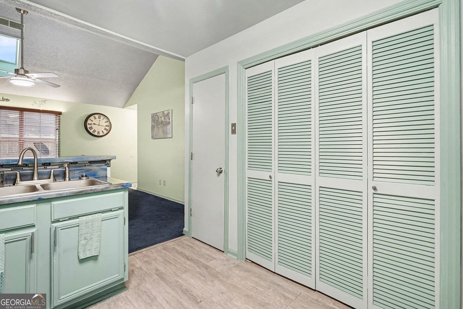 2382 Clare Court Marietta - Photo 15