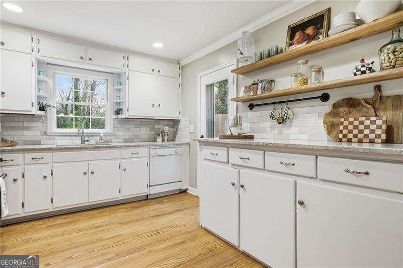 1162 GAIL Drive Brookhaven - Photo 6