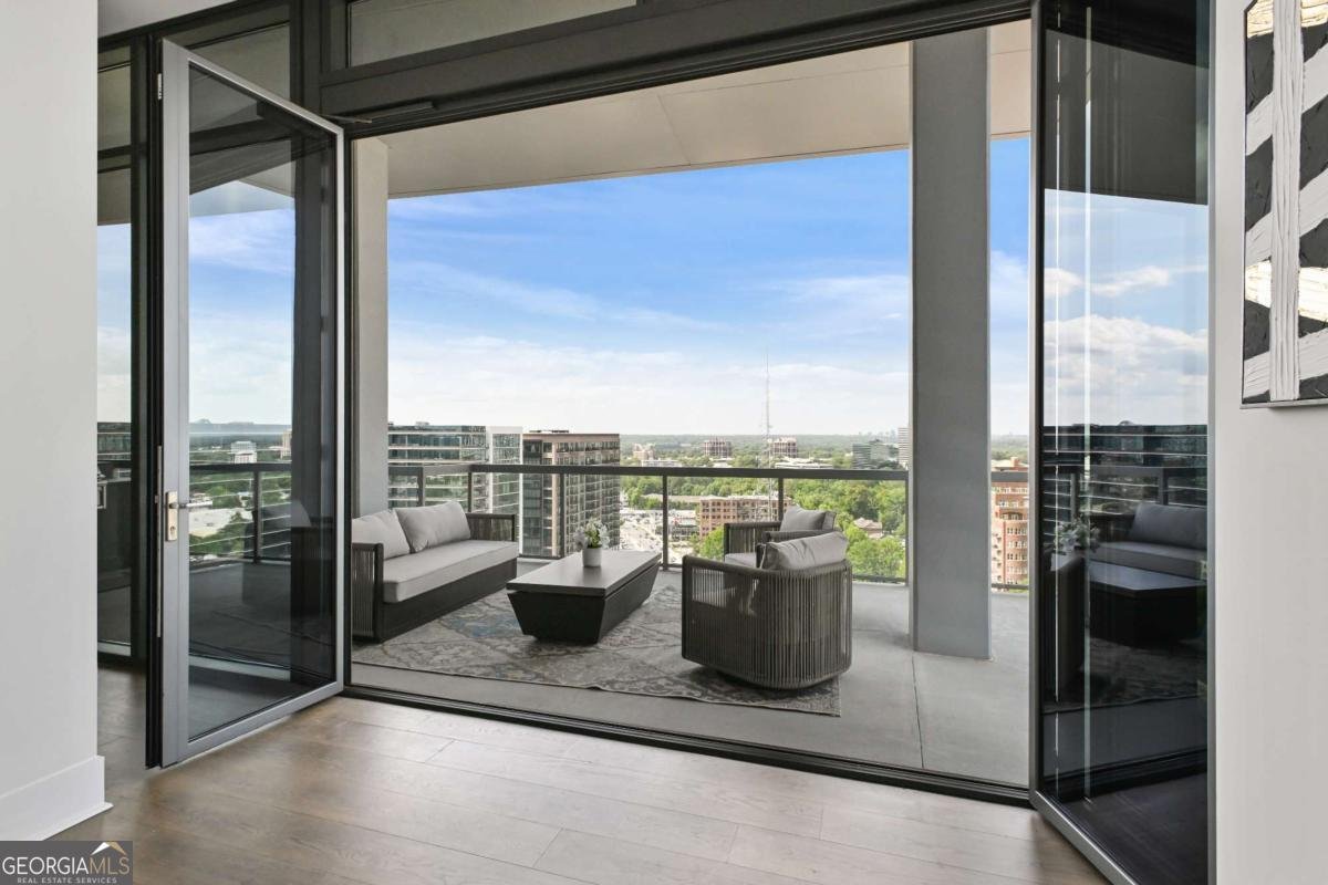 3107 Peachtree Road Atlanta - Photo 32