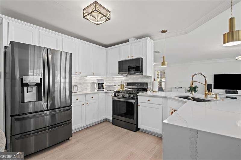 266 Balaban Circle Woodstock - Photo 11