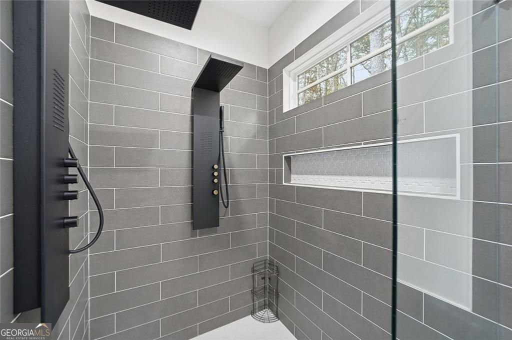 125 Thome Drive Alpharetta - Photo 16