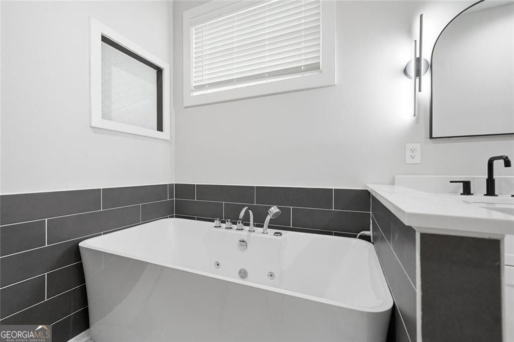 125 Thome Drive Alpharetta - Photo 17