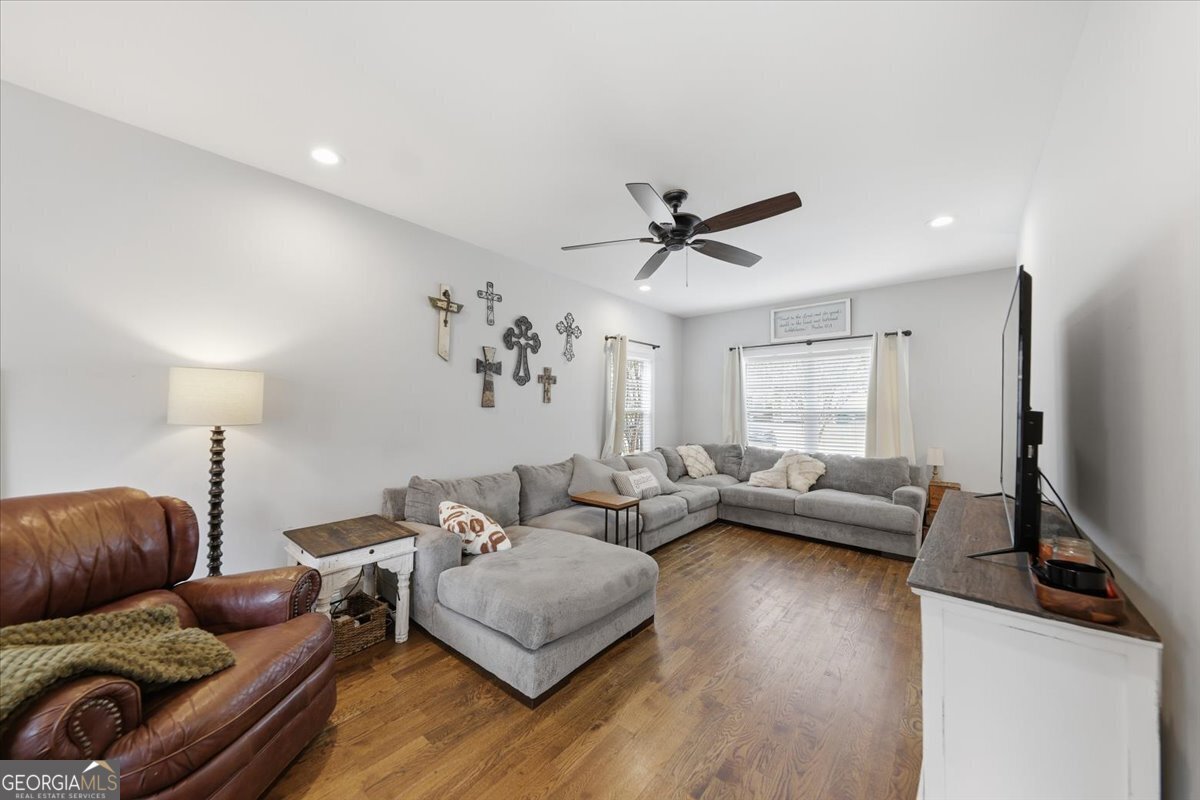 103 Deese Court Carrollton - Photo 8