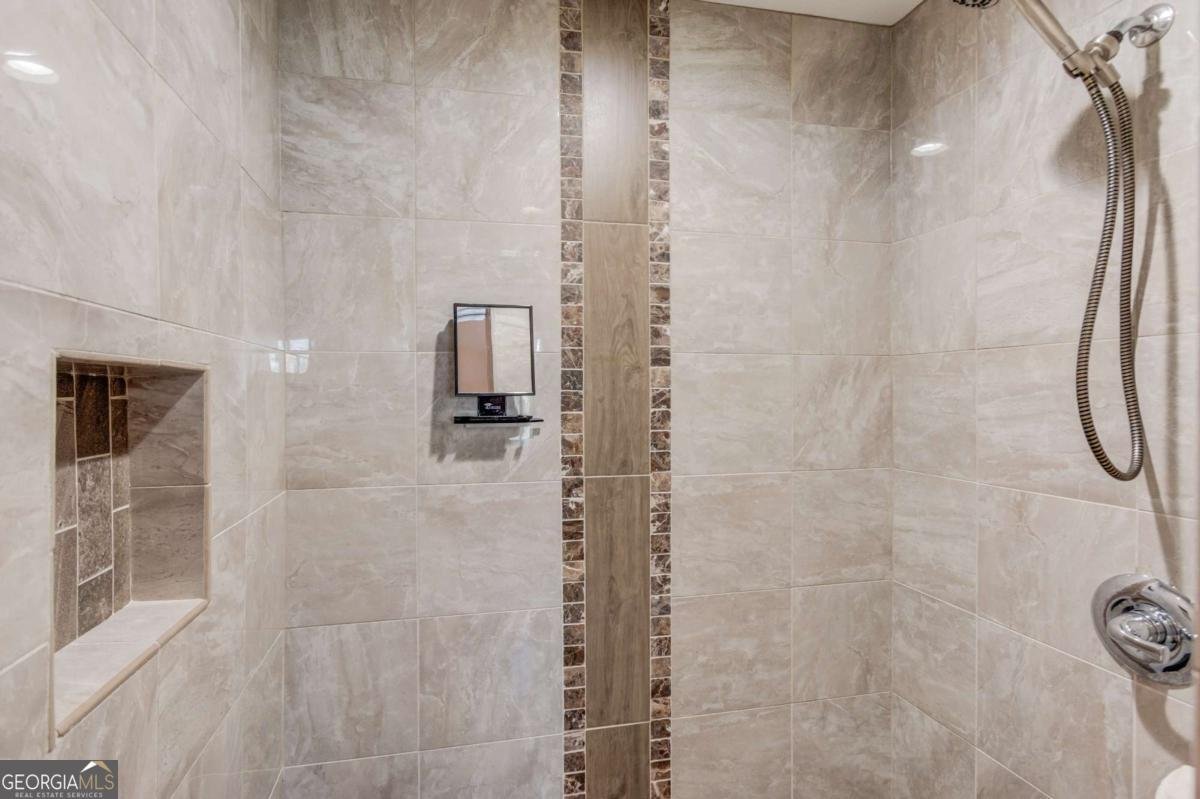 5937 Legend Court Hoschton - Photo 34