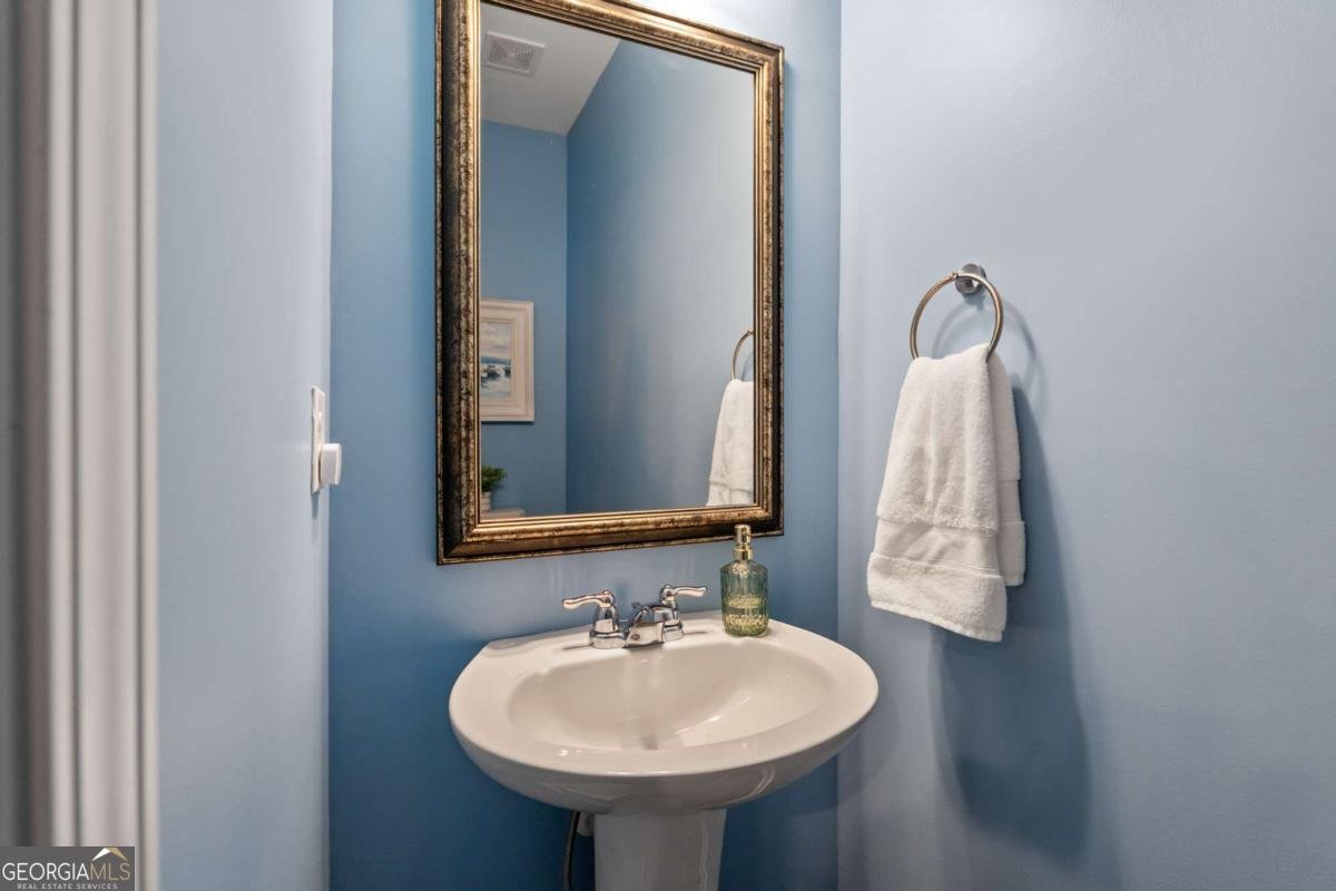 2210 Lanier Harbor Pointe Buford - Photo 24