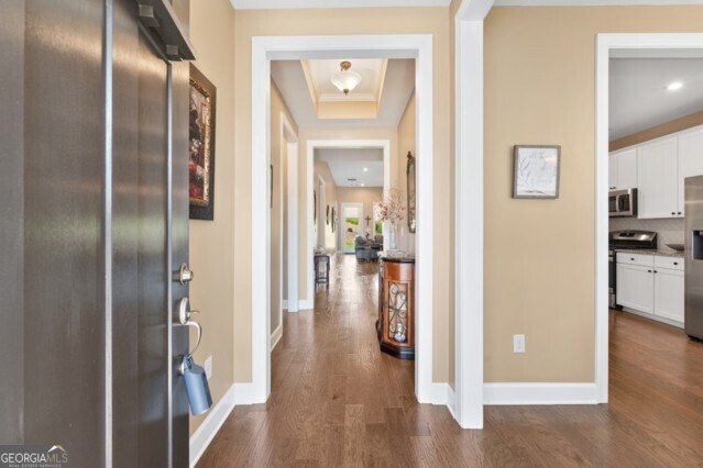 215 Silver Court Hoschton - Photo 8