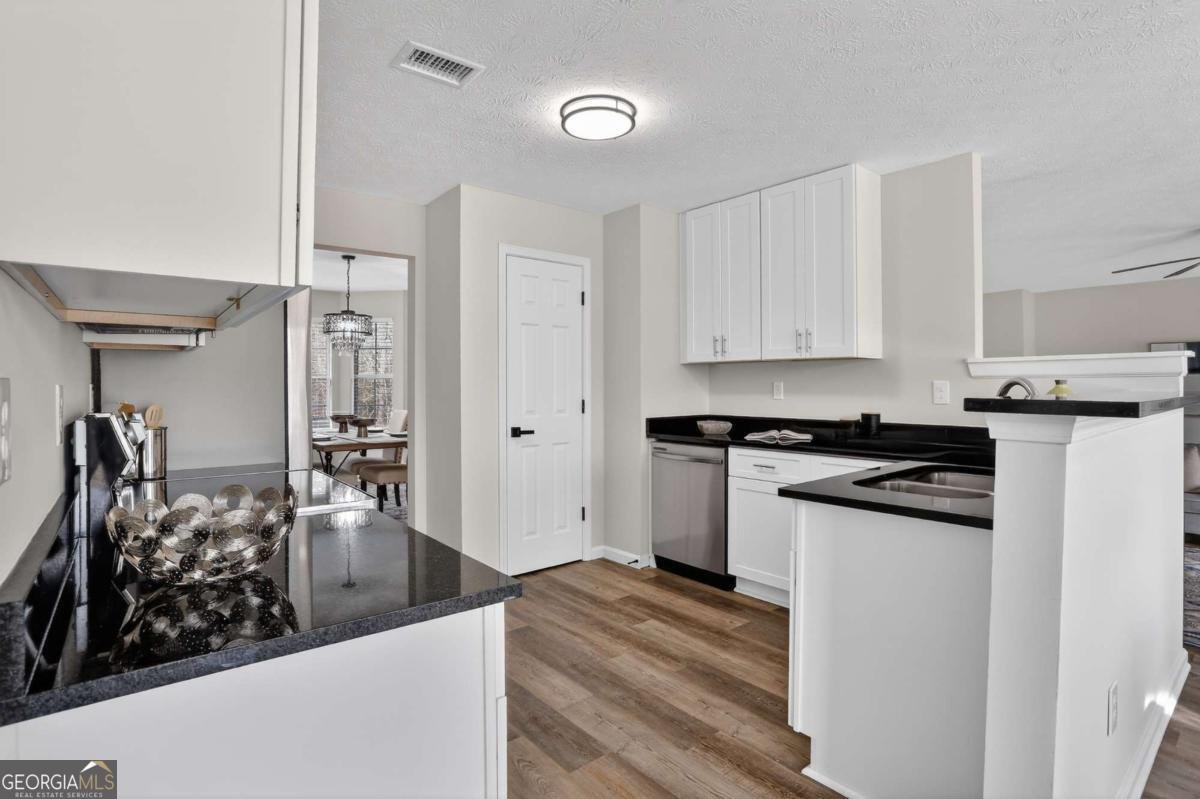 175 Northtowne Cove Stockbridge - Photo 12