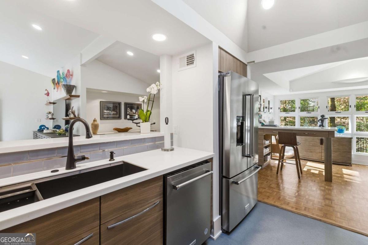 1860 Meredith Drive Atlanta - Photo 16