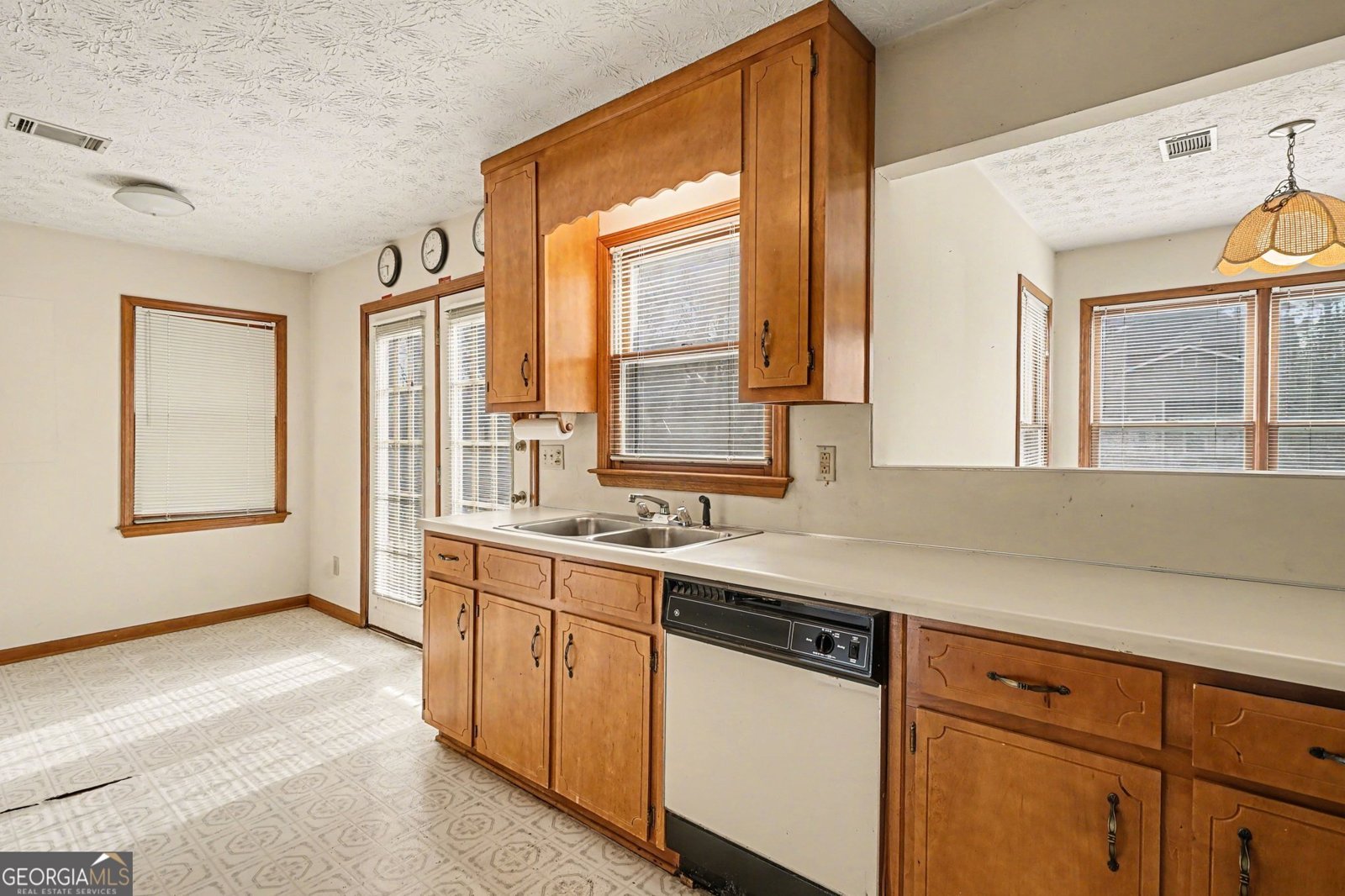 136 Carl Midway Church Road Auburn - Photo 15