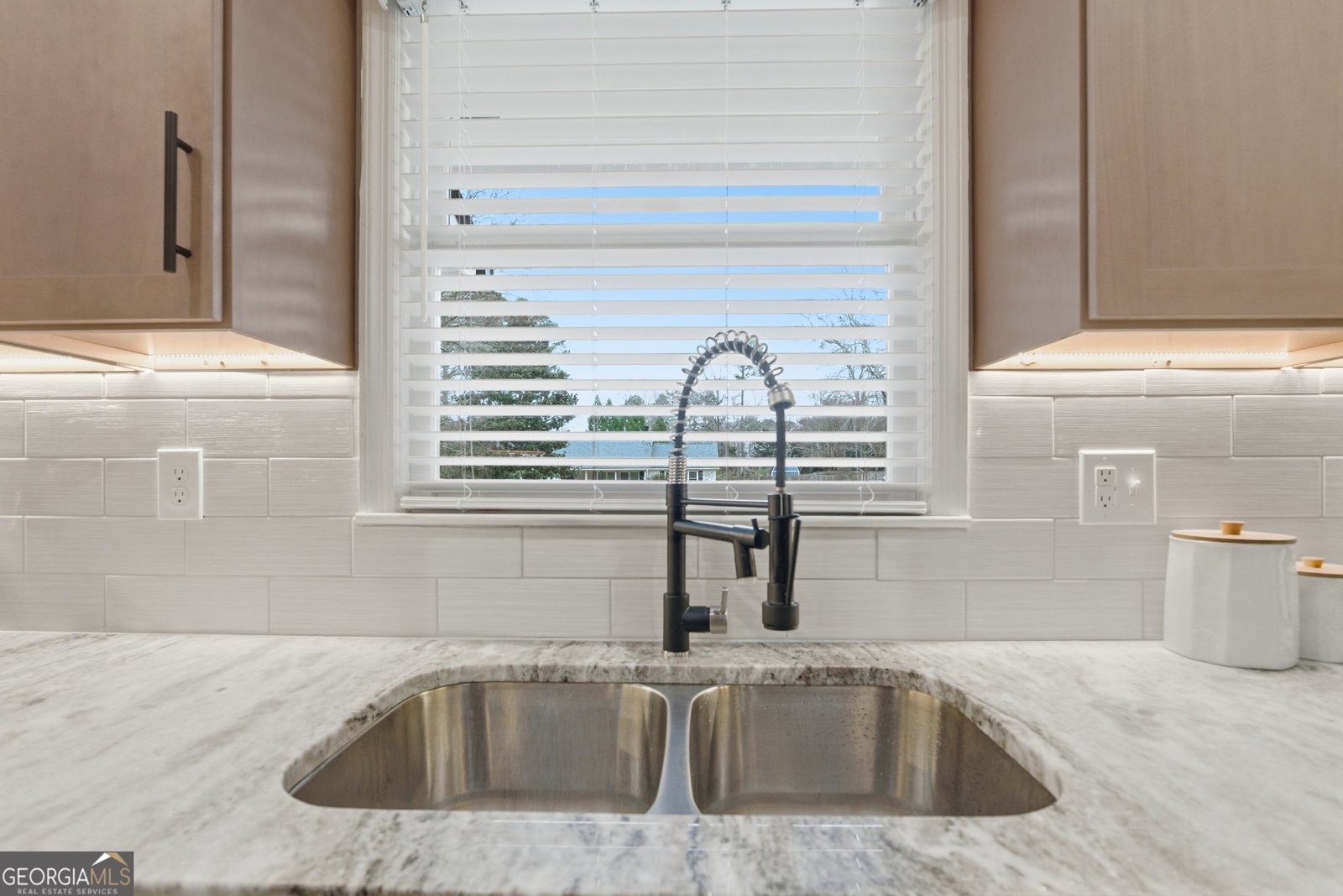 975 Harper Street Madison - Photo 8