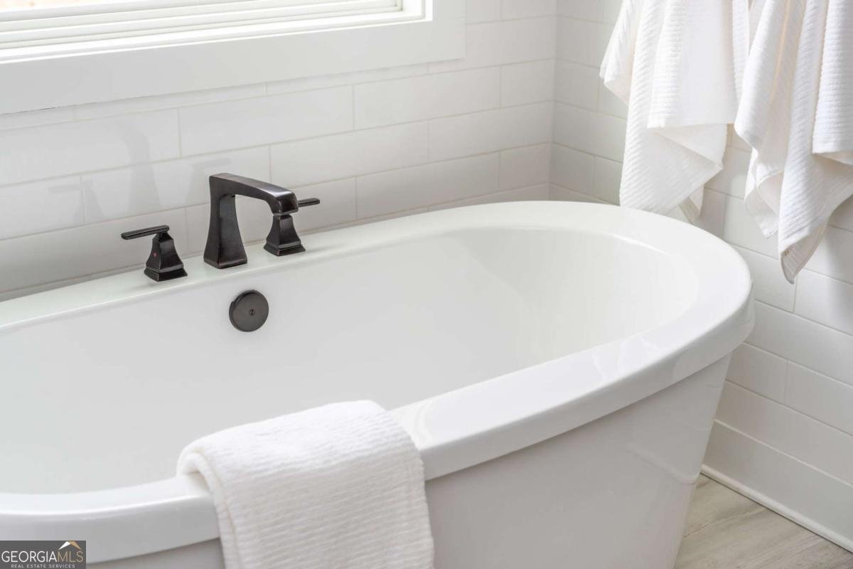 15765 Burdette Court Milton - Photo 41