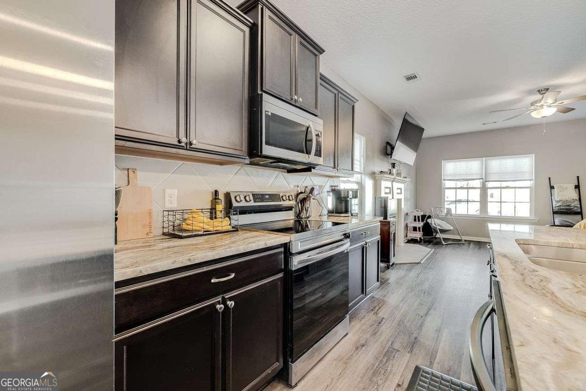 224 Brightleaf Circle Hinesville - Photo 12