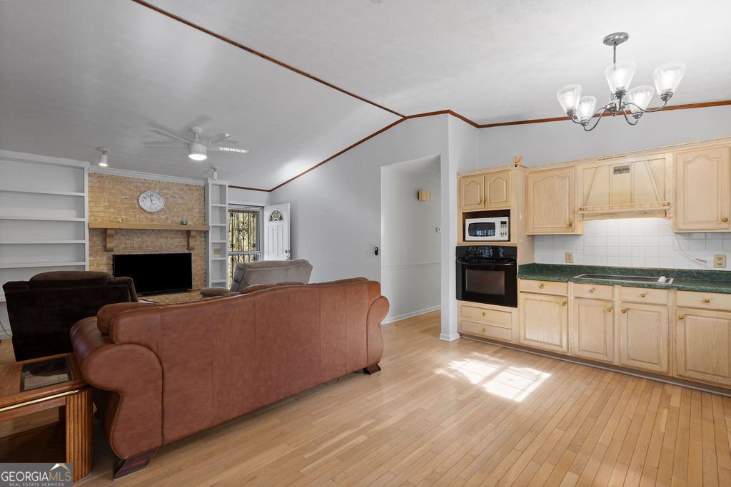 6449 Paradise Point Road Flowery Branch - Photo 14