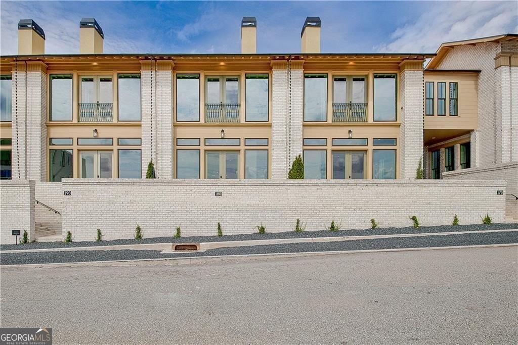 180 Rolison Way Fayetteville - Photo 1