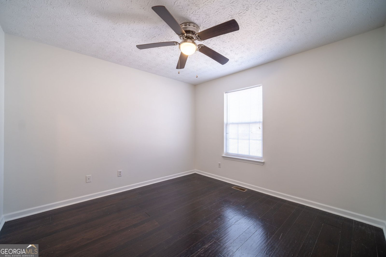 452 Crested View Drive Loganville - Photo 16