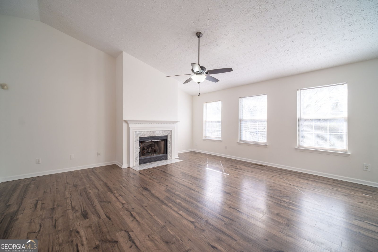 452 Crested View Drive Loganville - Photo 8