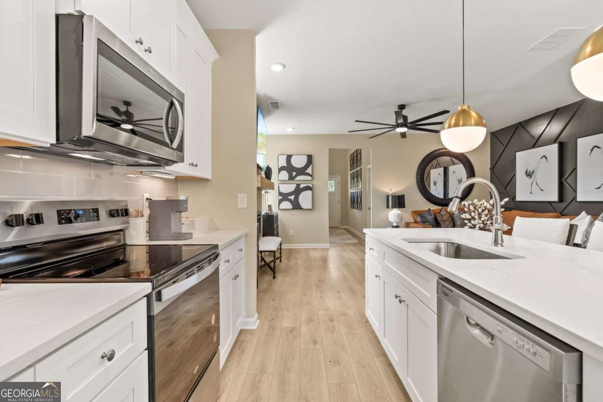 88 Hydrangea Circle Fairburn - Photo 16