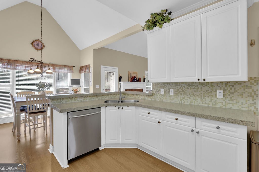 5252 Deep Springs Drive Stone Mountain - Photo 15