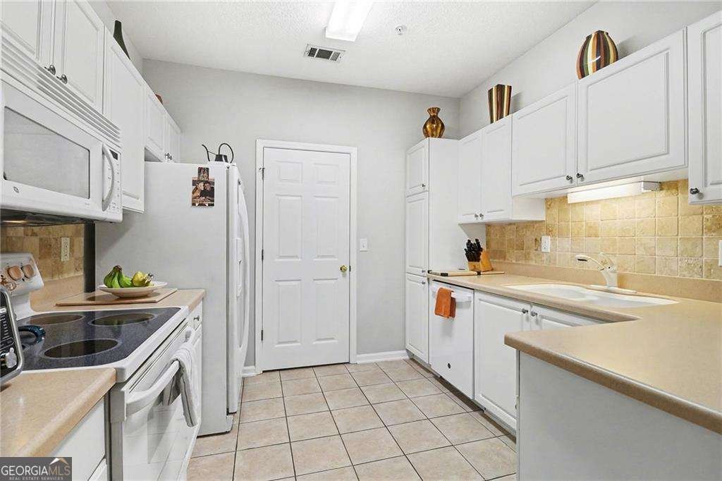 7116 Woodland Lane Alpharetta - Photo 12