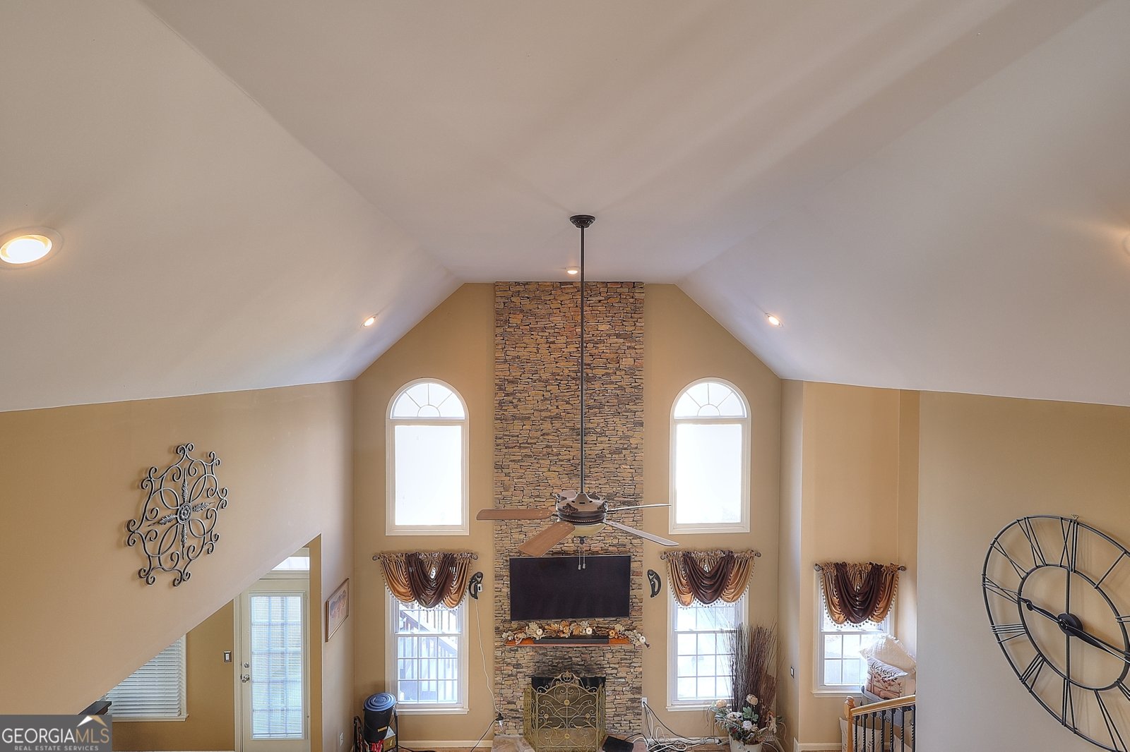 1085 Whitehawk Trail Lawrenceville - Photo 9