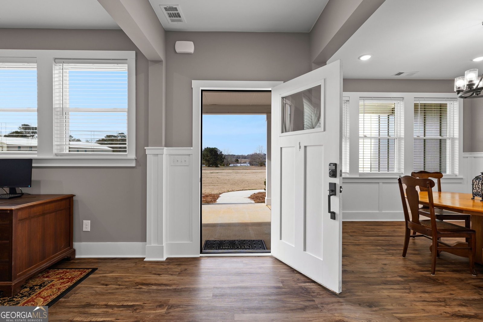 404 Whipple Avenue Williamson - Photo 6